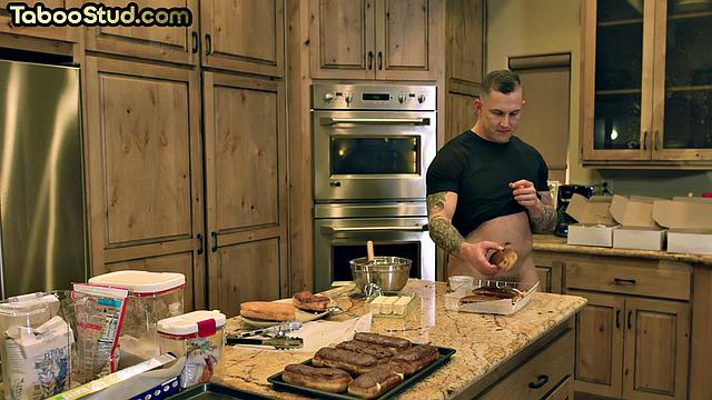 Muscled jock smashed by his lover