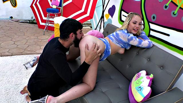 Heavenly Head from Dixie Lynn