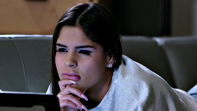 Busty lez MILF facesitting 21yo with small boobs