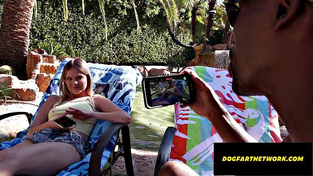 Tinyspinner Fucked By Stranger - Coco Lovelock - Dogfart