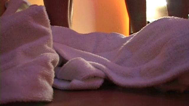 эдуардо жестко трахает марио по-настоящему без резинки