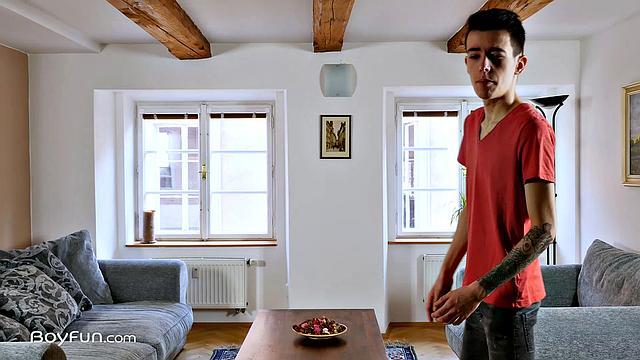 Alexis Tivoli and Bastian Karim