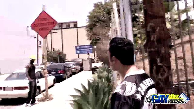 Construction Worker Gets Cock Sucked