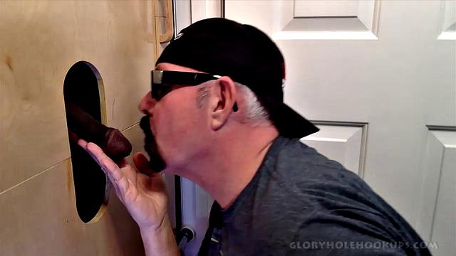 Hung Married Black Guy Gloryhole Fucks Ass