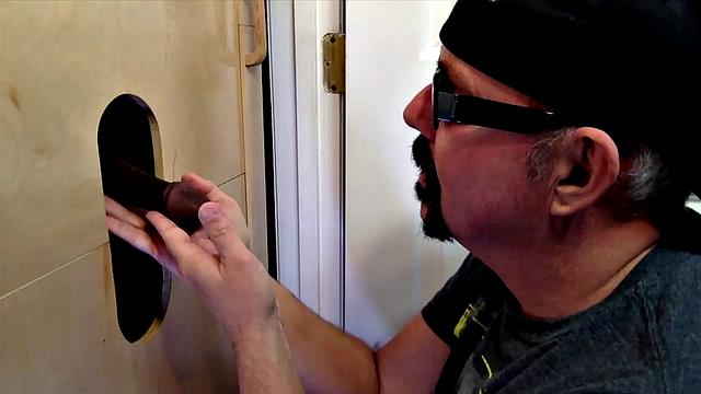 Hung Married Black Guy Gloryhole Fucks Ass