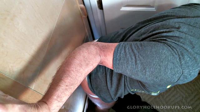 Hung Married Black Guy Gloryhole Fucks Ass