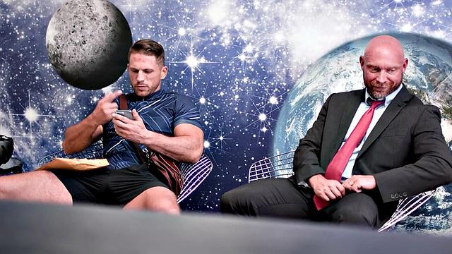 Cumming barebacked jock in public waiting room