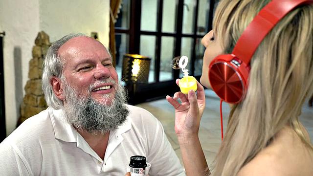 21 SEXTREME - Petite Cutie Takes All The Cum On The Face From An Old Grandpa's Cock