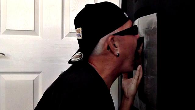 Cocksucking gloryhole DILF sucks in BJ at home