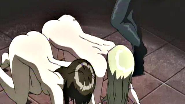 аниме-красотка в оковах получает жёсткую порку и грубый трах