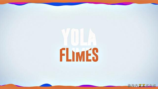 Йола решила убрать, но её парень устроил настоящее мокрое шоу на кухне и в ванной! Шутки про влажную уборку идут на ура.