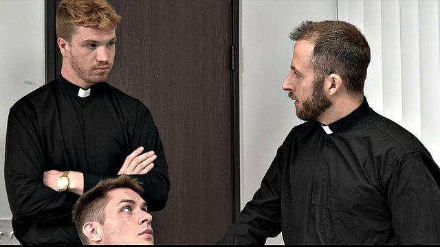 Свиньи получают по заслугам