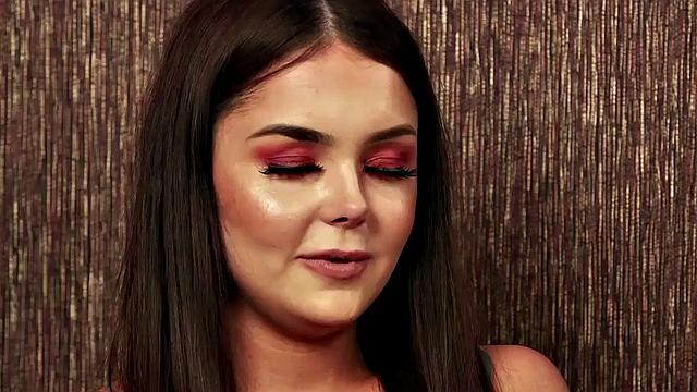 CFNM British amateur voyeur teases Black dude till cum