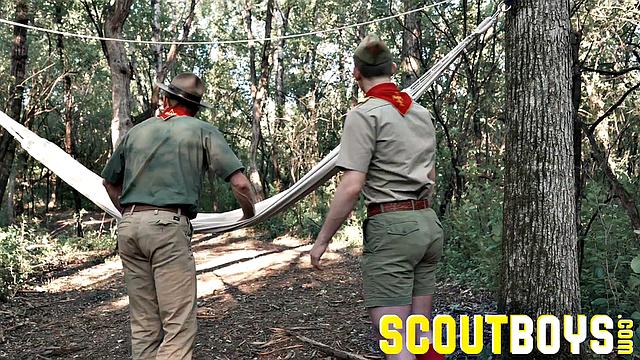 SCOUT COLTON Chapter 4 - Knots