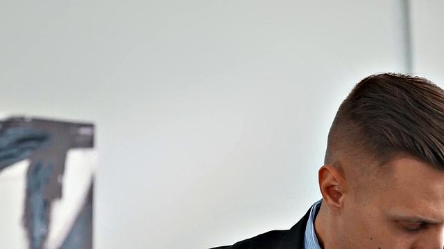 Secretary pleases her boss