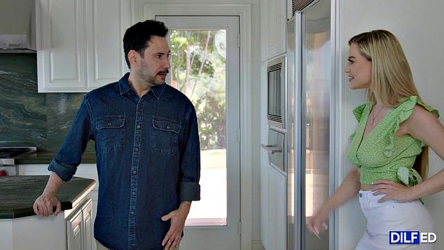 Dad Does The Sorority Sister