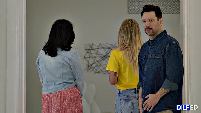 Dad Does The Sorority Sister