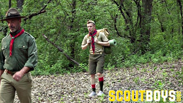 SvOUT SERG - Chapter 5: The Hike