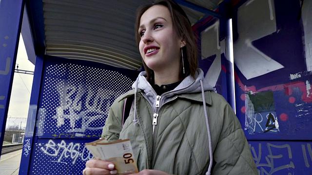 Round euro brunette gets paid for giving blowjob and sex