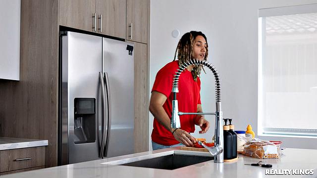 Anal Play for Gamer Girl