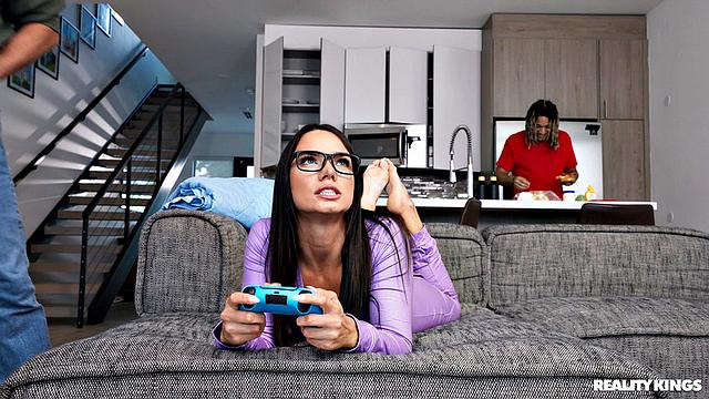 Anal Play for Gamer Girl