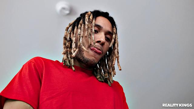 Anal Play for Gamer Girl