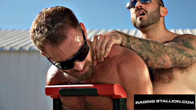 Construction Hunk Flip Fucks Muscle Jock Outdoors - RagingStallion