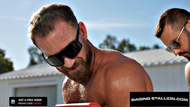 Construction Hunk Flip Fucks Muscle Jock Outdoors - RagingStallion