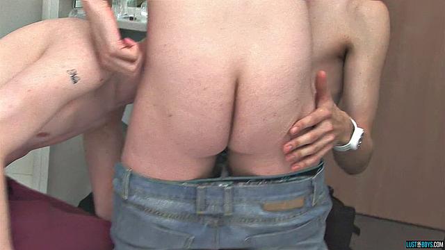3 Raw Boys Get Messy With Jizz - Addin Straw, Jayden Shaw &N ick Thomas