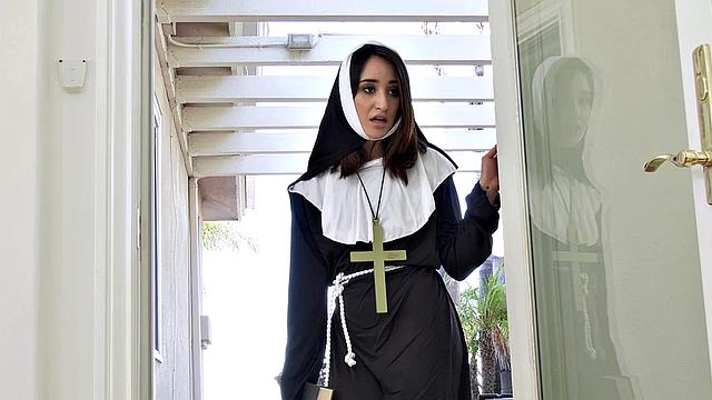 Slutty Teen Lesbian Fingers and Toys Her Nun Stepsis Before 69ing