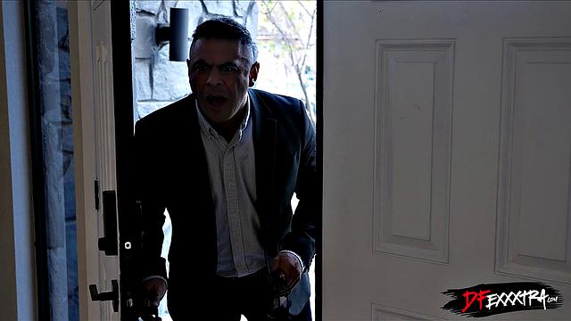 I'm gonna fuck this big cock, honey