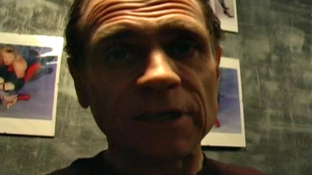 Брианна в тугих верёвках, клёпки и горячий воск на бритой киске