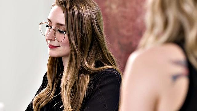 Lez medium boobs babe rimmed and fingered by GF