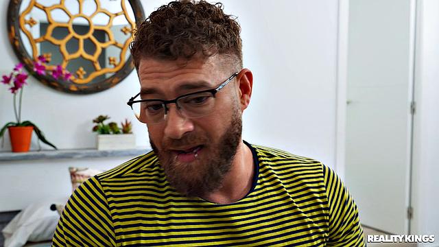 English Tutor Teaches Anal