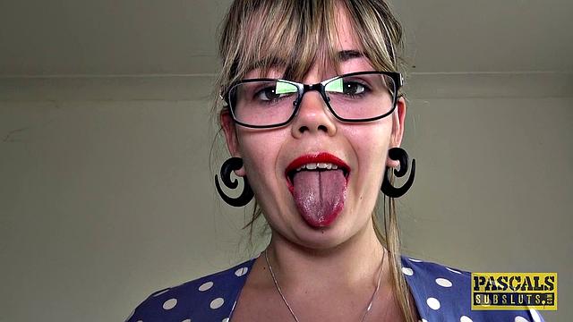 SubSlut Madison Stuart: makes herself cum for Pascal