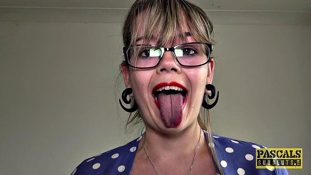 SubSlut Madison Stuart: makes herself cum for Pascal