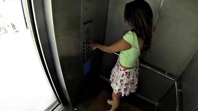 The Hottest Secretary