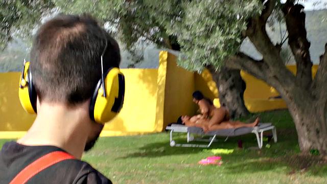 Big-titted babe pussybanged by gardener