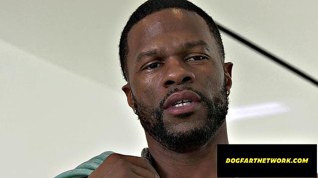 дакота тайлер кайфует от жесткого траха с большим черным членом