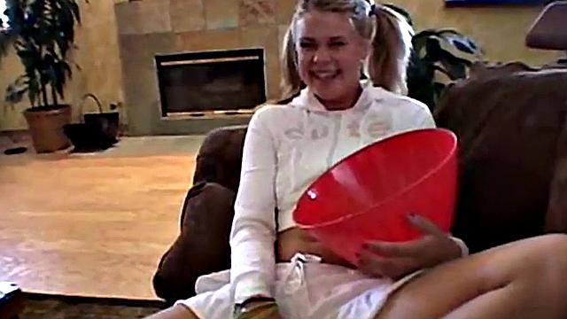 Amateur teens strip off and get into pajamas