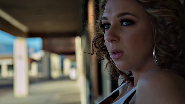 Brooke in White Room