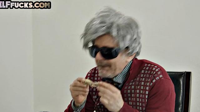 Classy granny in lingerie fucked by stud in kitchen