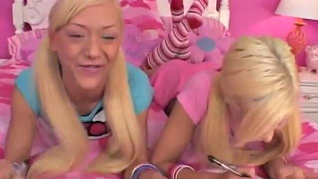 Little Lexy's tight pussy gets fingered by a hot blonde ponytail lover in the great outdoors