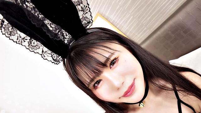 Sexy bunny Kei Muto came to suck today