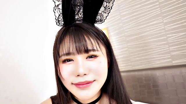 Sexy bunny Kei Muto came to suck today