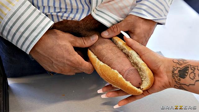 Serving Cock Sandwich to College Slut
