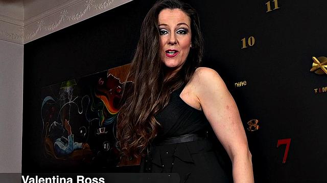 One for the hairy pussy lovers