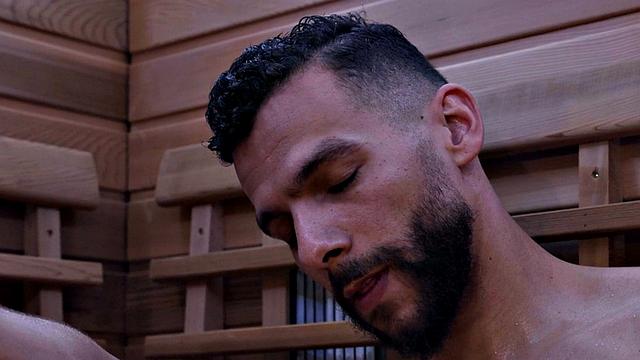 Massaging bae enjoys doggystyle in wet pussy