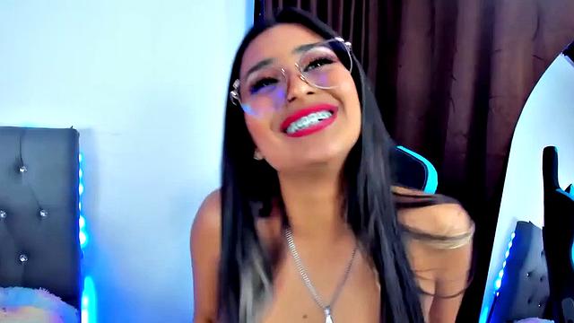 Young Latina woman wants big cock