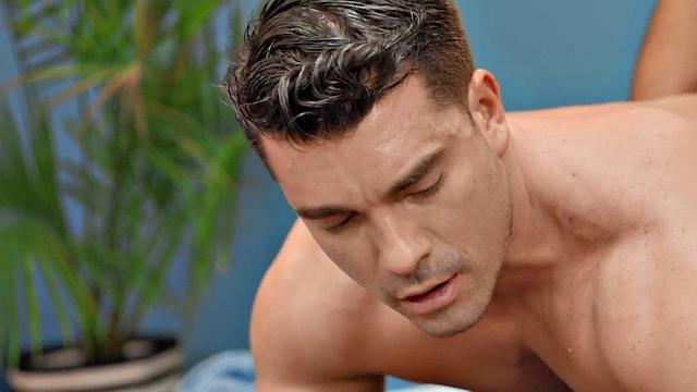 Eager jock barebacking BF after deepthroating